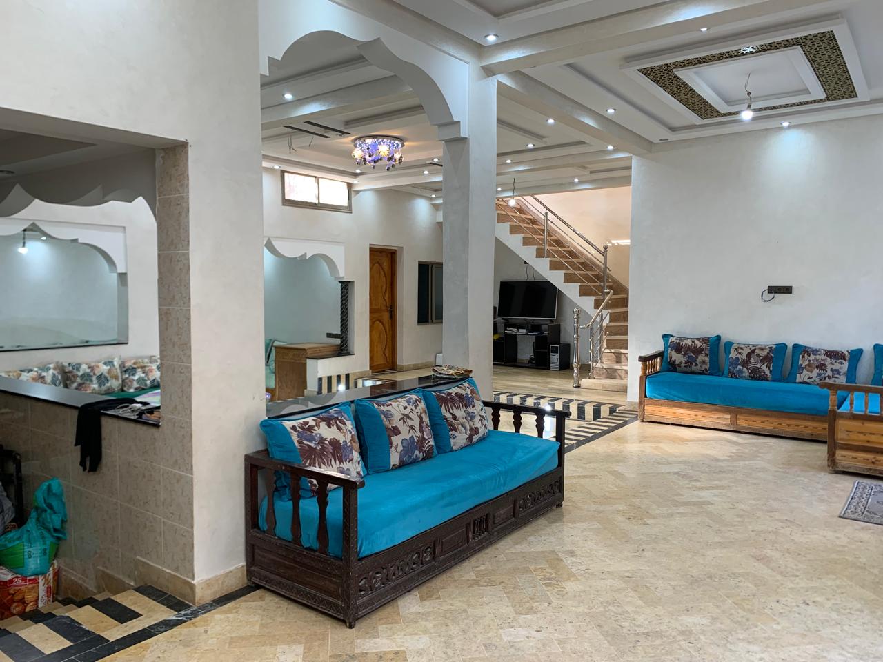 245 sqm Villa – 3 Facades – Pool – Mhamid Daoui