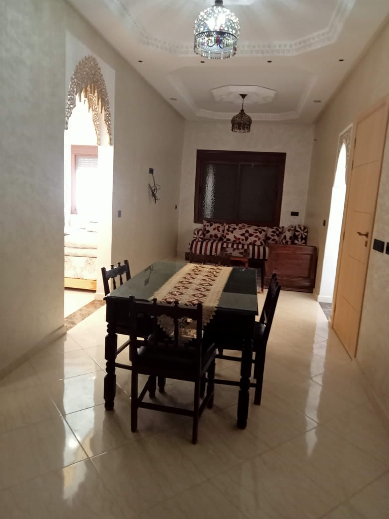 Commercial House for Sale – Great Investment Opportunity