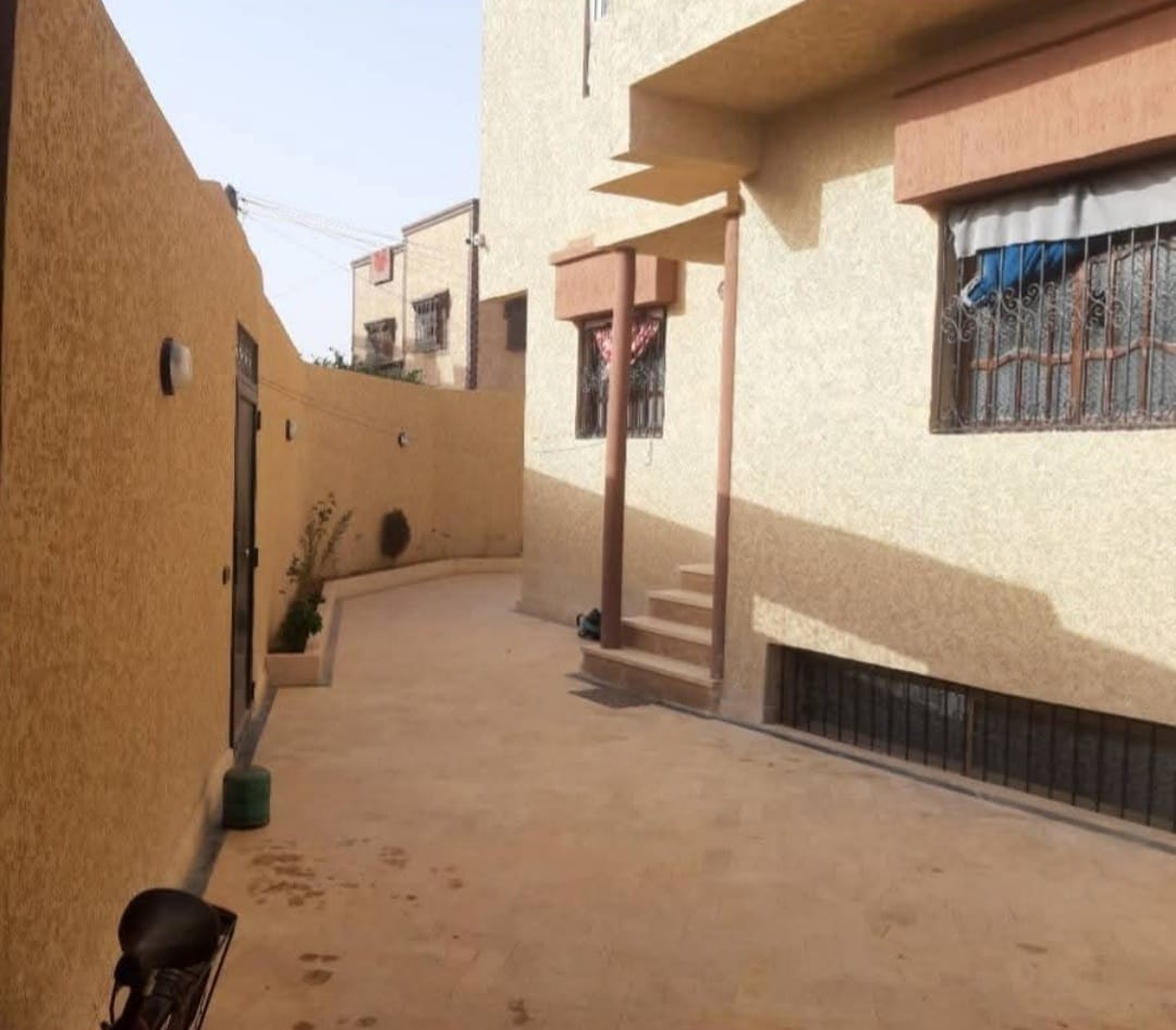 245 sqm Villa – 3 Facades – Pool – Mhamid Daoui — 18