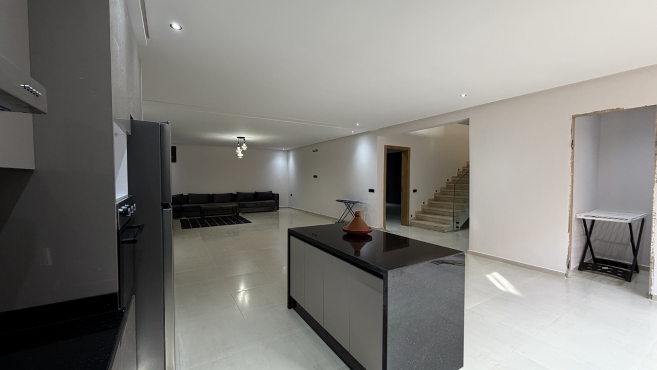 Luxury 4-Bedroom Villa for Rent – Rue Tahnoute, Marrakech — 4