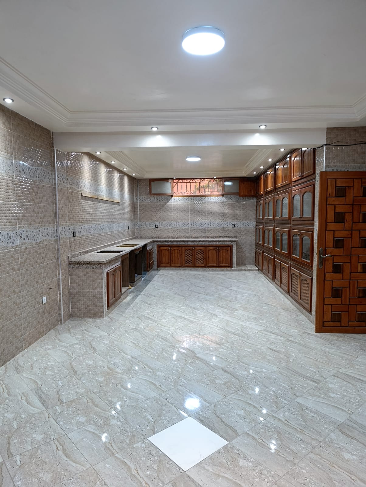 Luxury Villa for Sale – 3 Facades – Spacious & Fully Equipped — 19