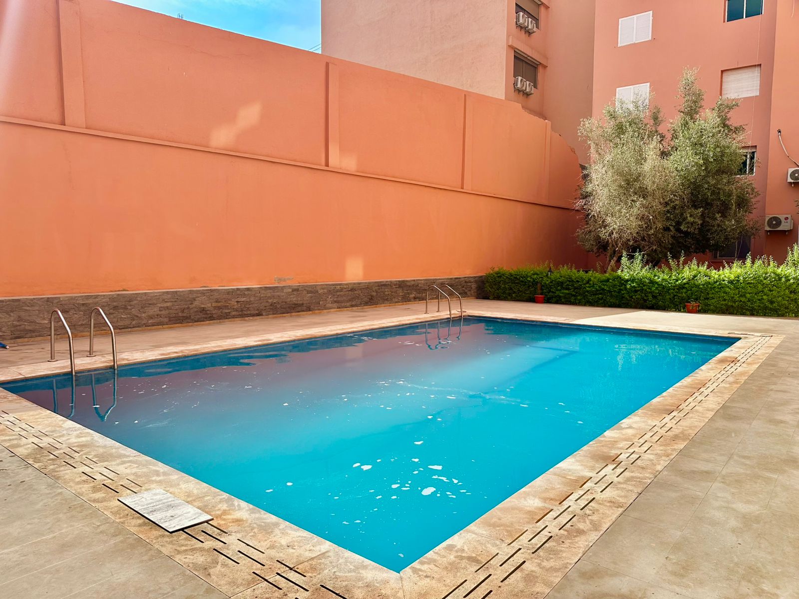 Furnished 2-Bedroom Apartment for rent – Gueliz – Next to Train Station – 2nd Floor